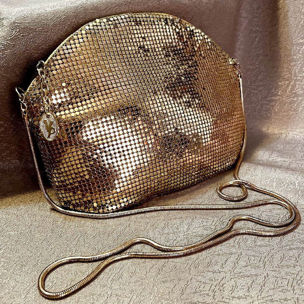 MINT Vintage Gold-Toned Metal Mesh Retro Holiday Bag with Snake Chain Strap